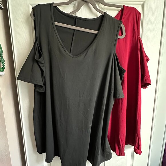 Set of 2 Cold Shoulder Short Sleeve Tops - Red and Black - Women's Plus 1x NWOT - Picture 8 of 8